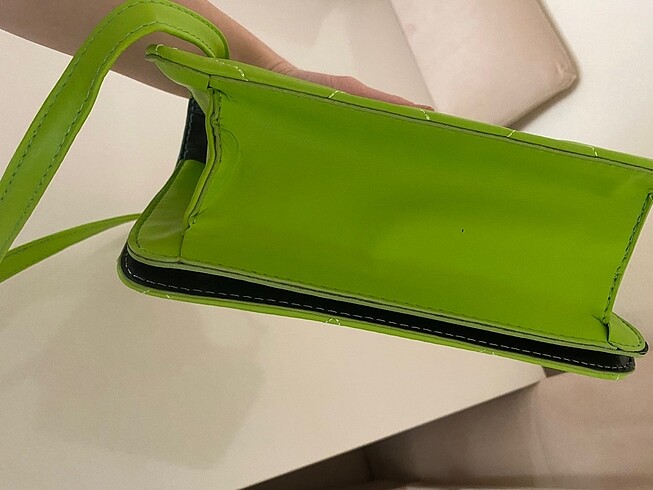  Beden yeşil Renk Zincirli çanta