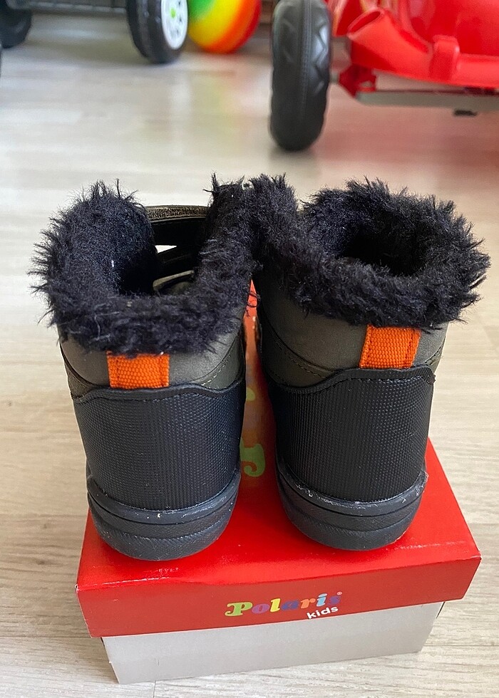 LCW 22 no içi tüylü kar botu - Görsel 3