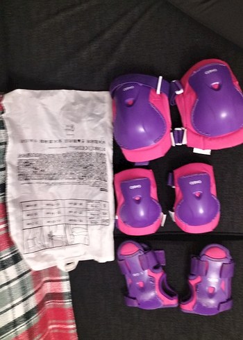 Mor Plastik paten Dizlikleri Velcro ile - Görsel 3