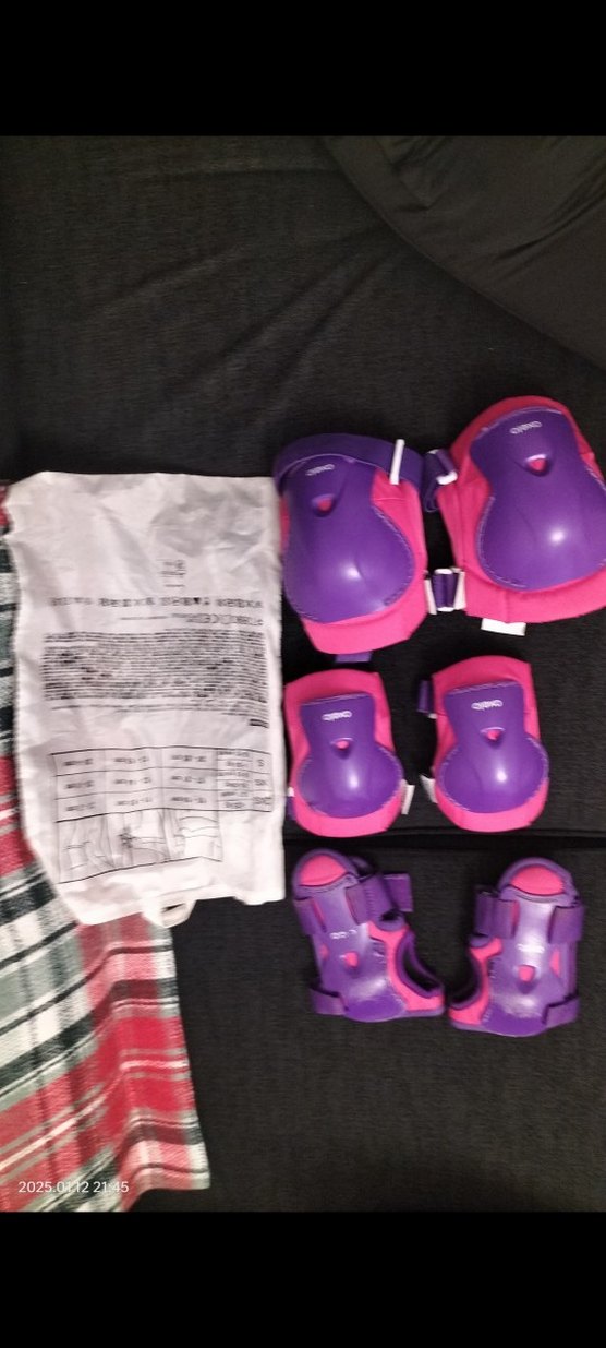 Mor Plastik paten Dizlikleri Velcro ile - Görsel 3