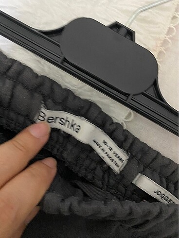 xs Beden Bershka eşofman