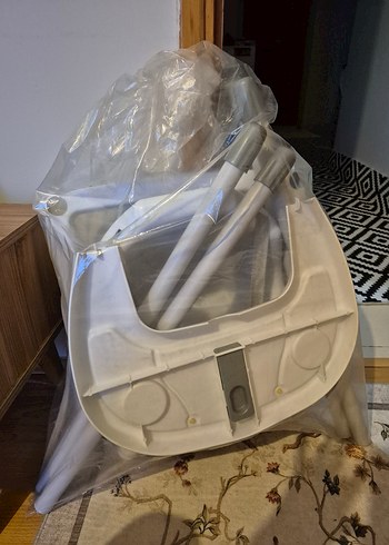 Beyaz Bebek Mama Sandalyesi - Görsel 2