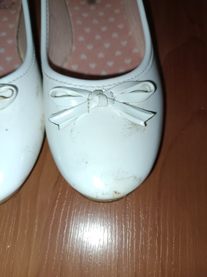 Beyaz Fiyonklu Kız Çocuk Babet Ayakkabı - Görsel 2