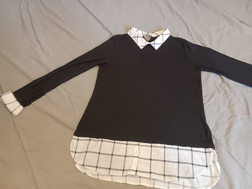 Düğmeli Siyah  Gömlek, Uzun Kollu - Görsel 3