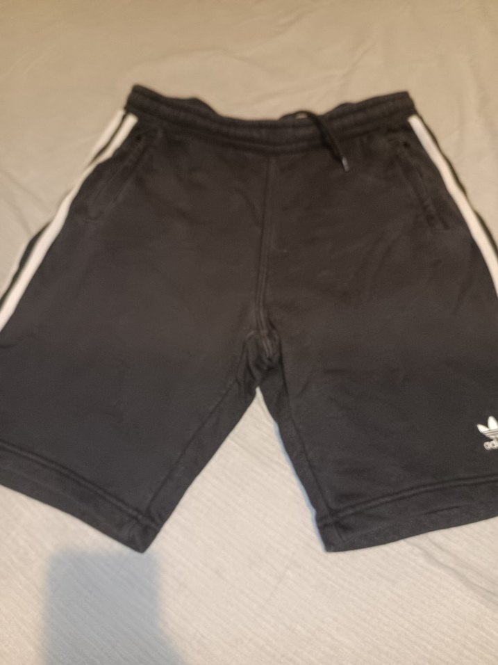 Siyah Erkek Midi Eşofman Şortu - Görsel 2