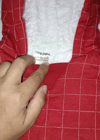 Kapüşonlu Kız Çocuk Kırmızı Ekose Panço - Görsel 3