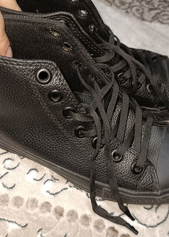 Siyah Deri Bağcıklı  Topuklu Spor Ayakkabı - Görsel 3