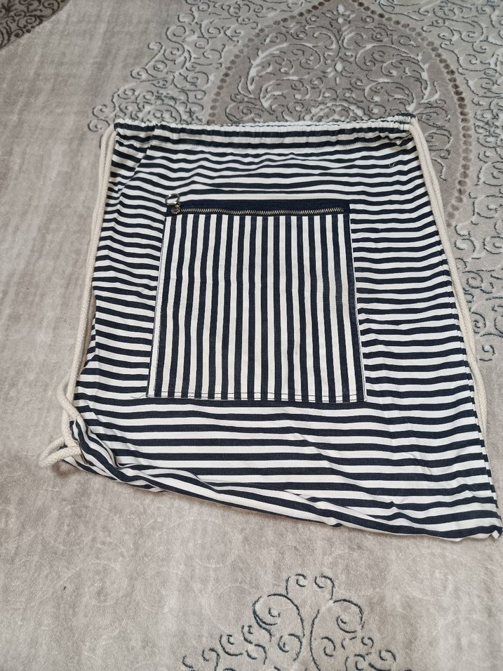 Beyaz Zebra Desenli Kadın Sırt Çantası - Görsel 5