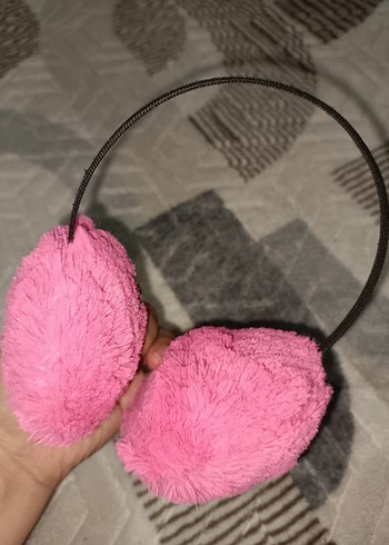 Beden Pembe Kürklü Kız Çocuk kulaklık