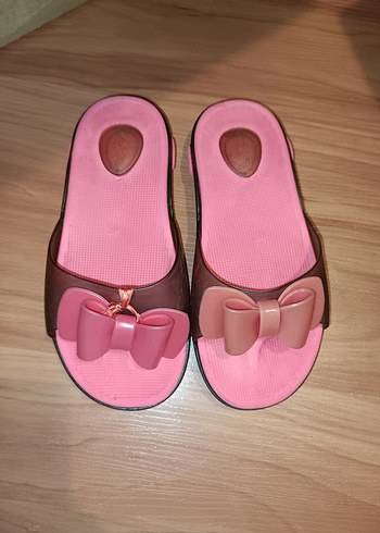 Kız Çocuk Pembe Fiyonklu Terlik