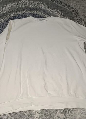 LC Waikiki sweatshirt