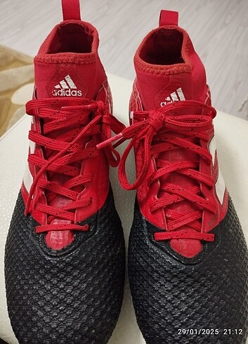 Adidas krampon