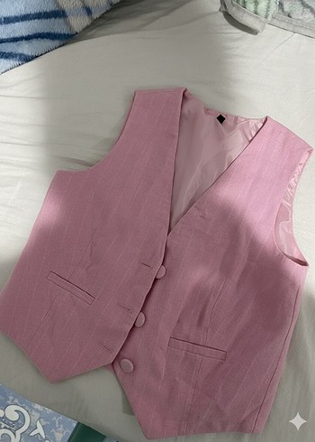 Pembe Düğmeli Kadın Yelek