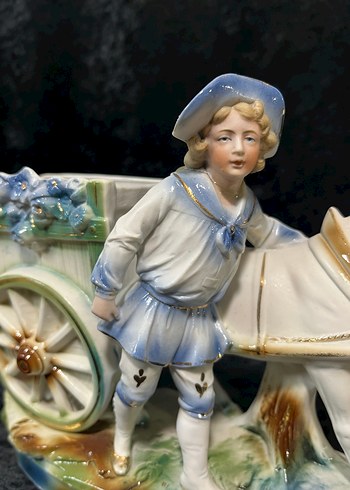 Atlı ve Çiçekli Araba Figürü - Görsel 5