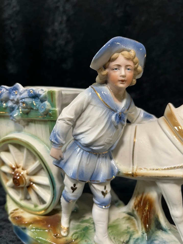 Atlı ve Çiçekli Araba Figürü - Görsel 5