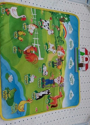 Eğitici oyun halısı 