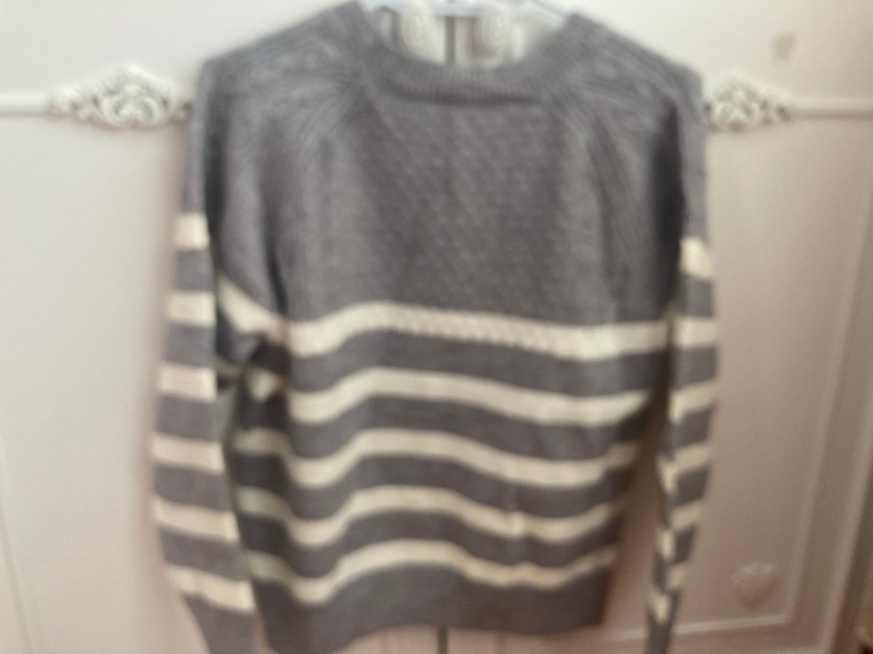 Gri Çizgili Triko Kadın Kazak - Görsel 4