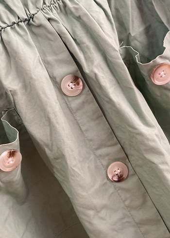 Düğmeli Yeşil V Yaka Uzun Elbise - Görsel 2