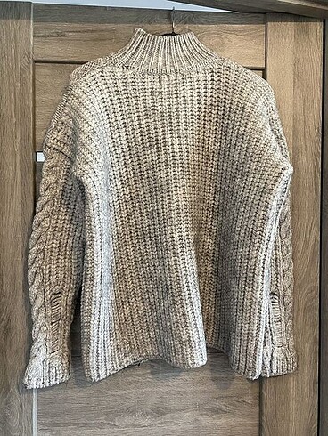 River Island Saç örgü yırtmaç detaylı vizyon kazak