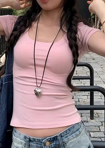 Pembe Kadın Kısa Kollu Viskon Tişört
Coquette vintage y2k tişört - Görsel 4