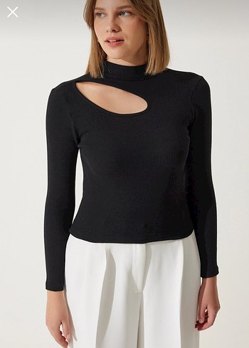 Siyah boyun detaylı fitilli örme bluz - Görsel 4