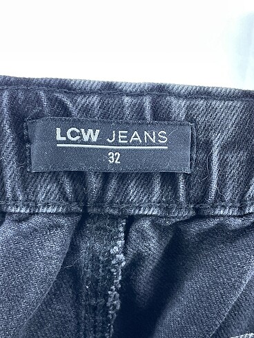 32 Beden gri Renk LC Waikiki Jean / Kot %70 İndirimli.