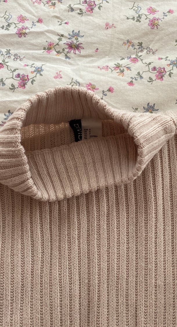 Bej Kadın Örme Yüksek Yaka Kazak - Görsel 3