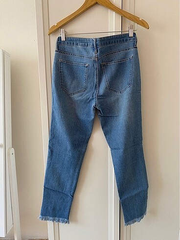 38 Beden HM jean