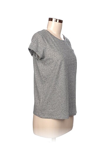 LC Waikiki LC Waikiki T-shirt %70 İndirimli.
