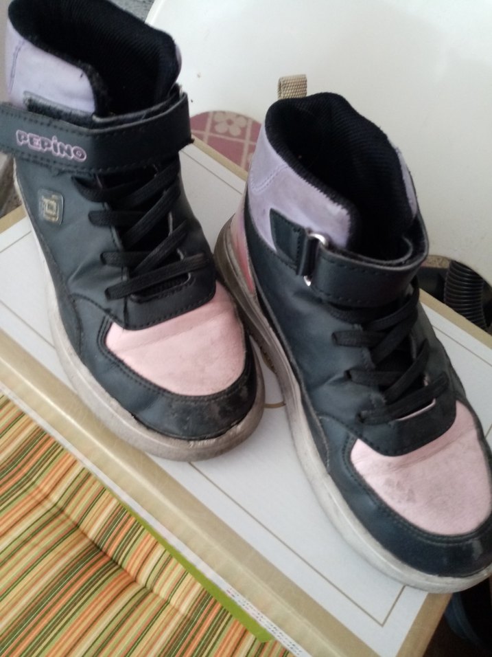 Kız Çocuk Pembe Kauçuk Botlar - Görsel 2