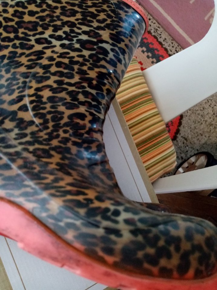 Kızlar için Leopar Desenli Lastik Yağmur Botu - Görsel 4