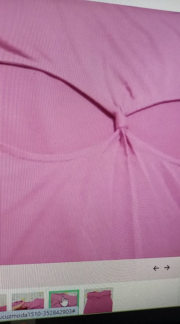 Pembe V Yaka Kısa Kollu sırt dekolteli penti Tişörtü - Görsel 3