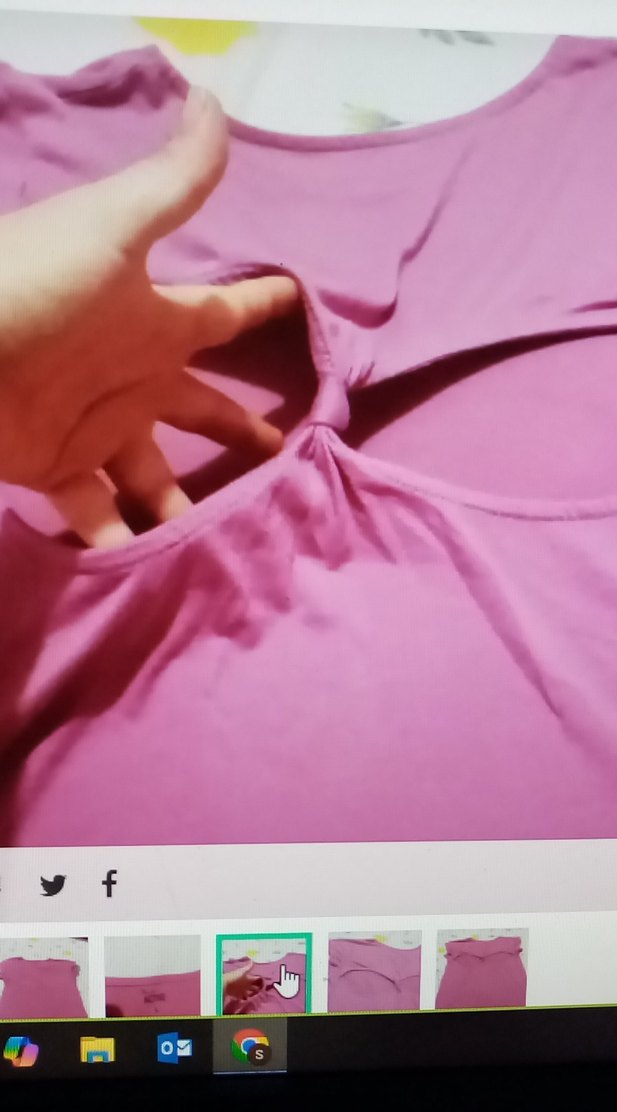 Pembe V Yaka Kısa Kollu sırt dekolteli penti Tişörtü - Görsel 4