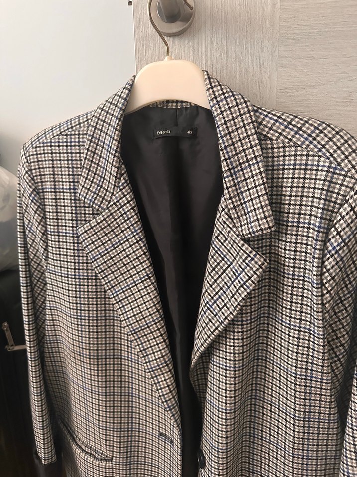 Koton Kadın Gri Ekose Midi Blazer - Görsel 3