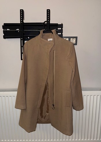 Bej Düğmeli Uzun Kaban 36 - Görsel 4