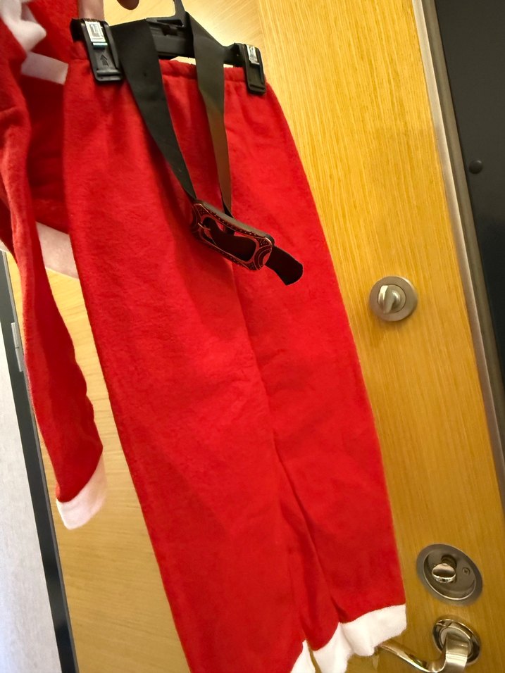 Kemerli Kırmızı Çocuk Takımı - Görsel 4