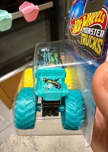 Hot Wheels Monster Trucks Turkuaz Oyuncak Araba - Görsel 3