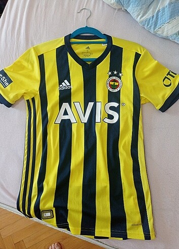 Fenerbahçe 2020 kadın çubuklu forma