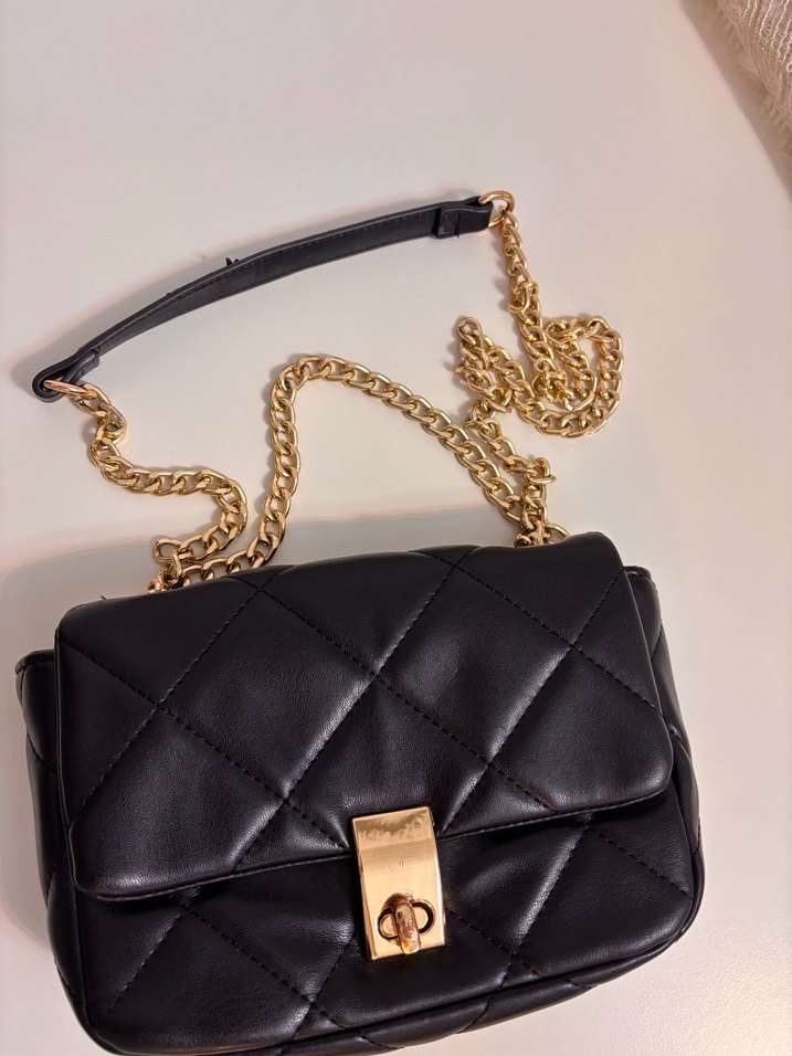 Stradıvarıus marka Zincir Detaylı Siyah Deri Kadın Çanta - Görsel 2