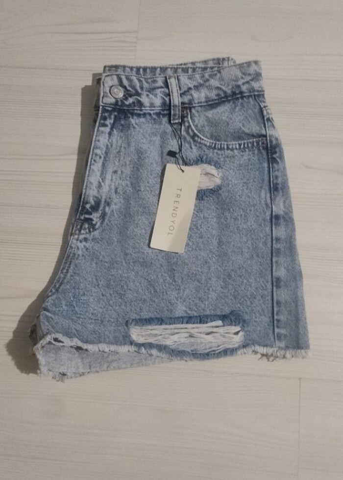 Kot şort yeni etiketli - Görsel 2