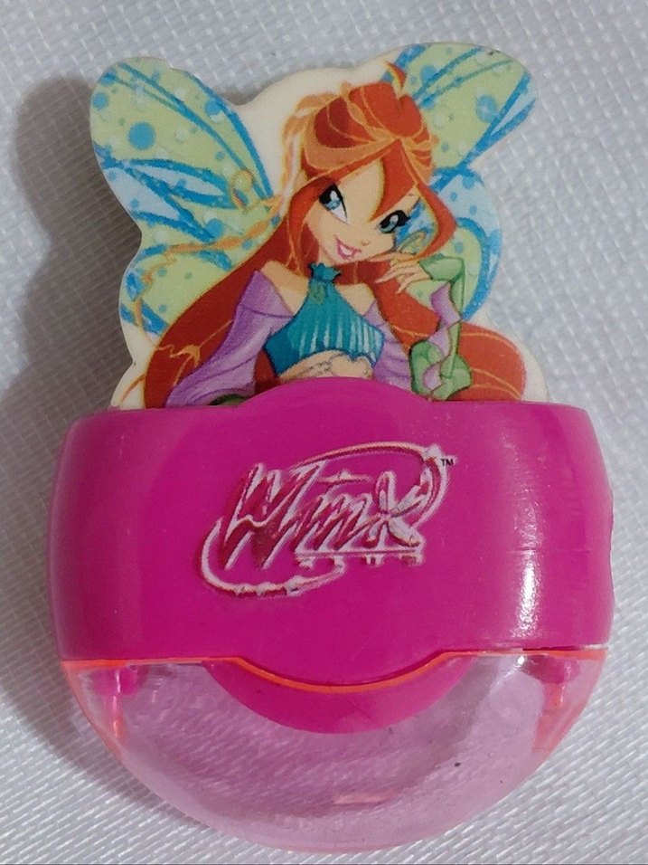 Winx Club Hazneli Silgili Kalemtraş - Görsel 3