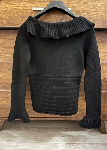 Siyah V Yaka Triko hırka - Görsel 3