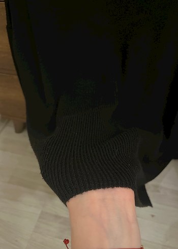 Siyah Boğazlı Örgü Kadın Kazak - Görsel 3