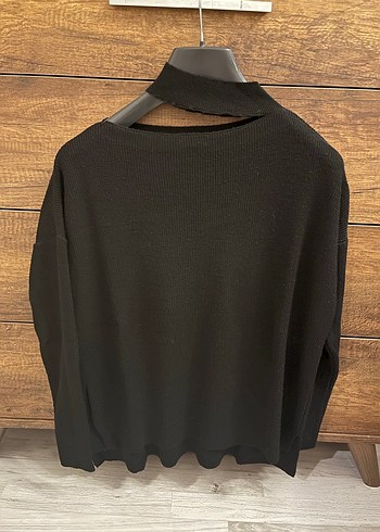 Siyah Boğazlı Örgü Kadın Kazak - Görsel 2