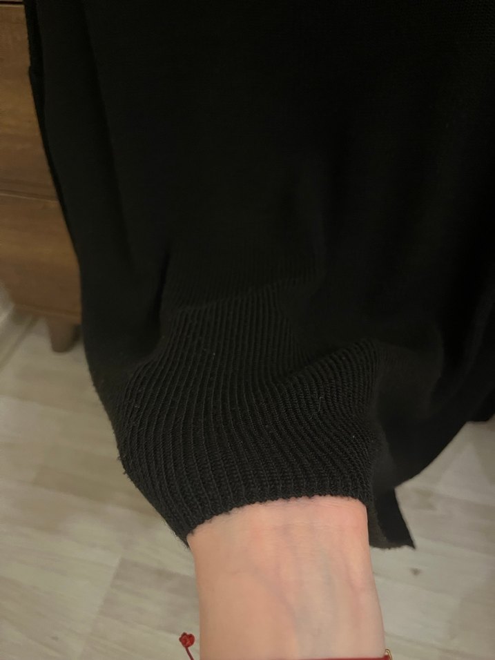 Siyah Boğazlı Örgü Kadın Kazak - Görsel 3