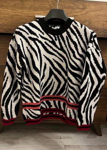 Zebra Desenli Kadın Triko Kazak - Görsel 2