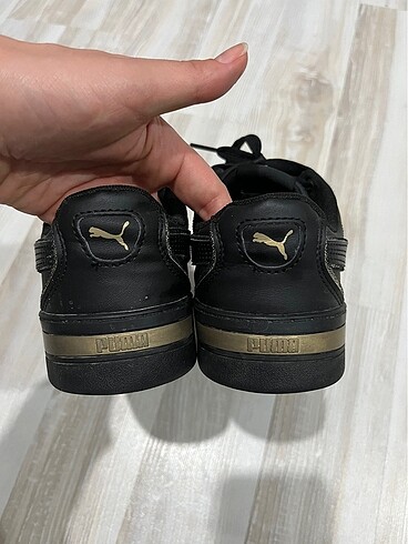 37,5 Beden siyah Renk Puma Spor Ayakkabı