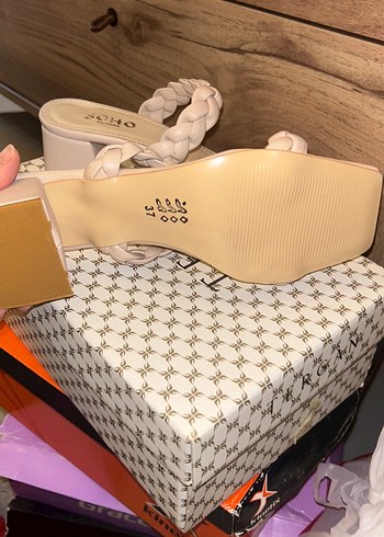 Bej Örgü Detaylı Kadın Topuklu Terlik - Görsel 3