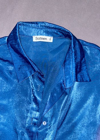 Düğmeli Mavi Uzun Kollu Saten Gömlek - Görsel 3