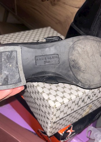 Kadın Siyah Deri Tokalı Topuklu Bot - Görsel 6